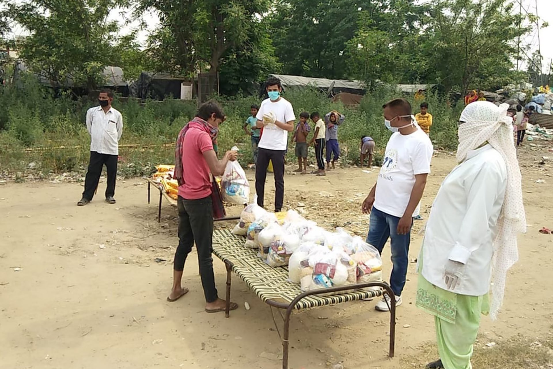 Support during Covid 19: Serving Poor families of Ragpickers