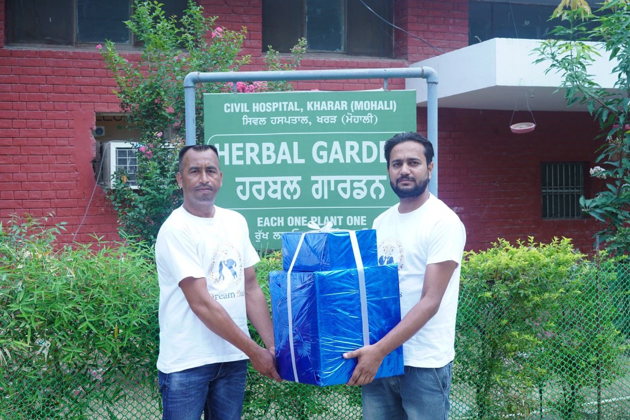 Providing medical supplies to Government Hospital, Kharar for poor patients