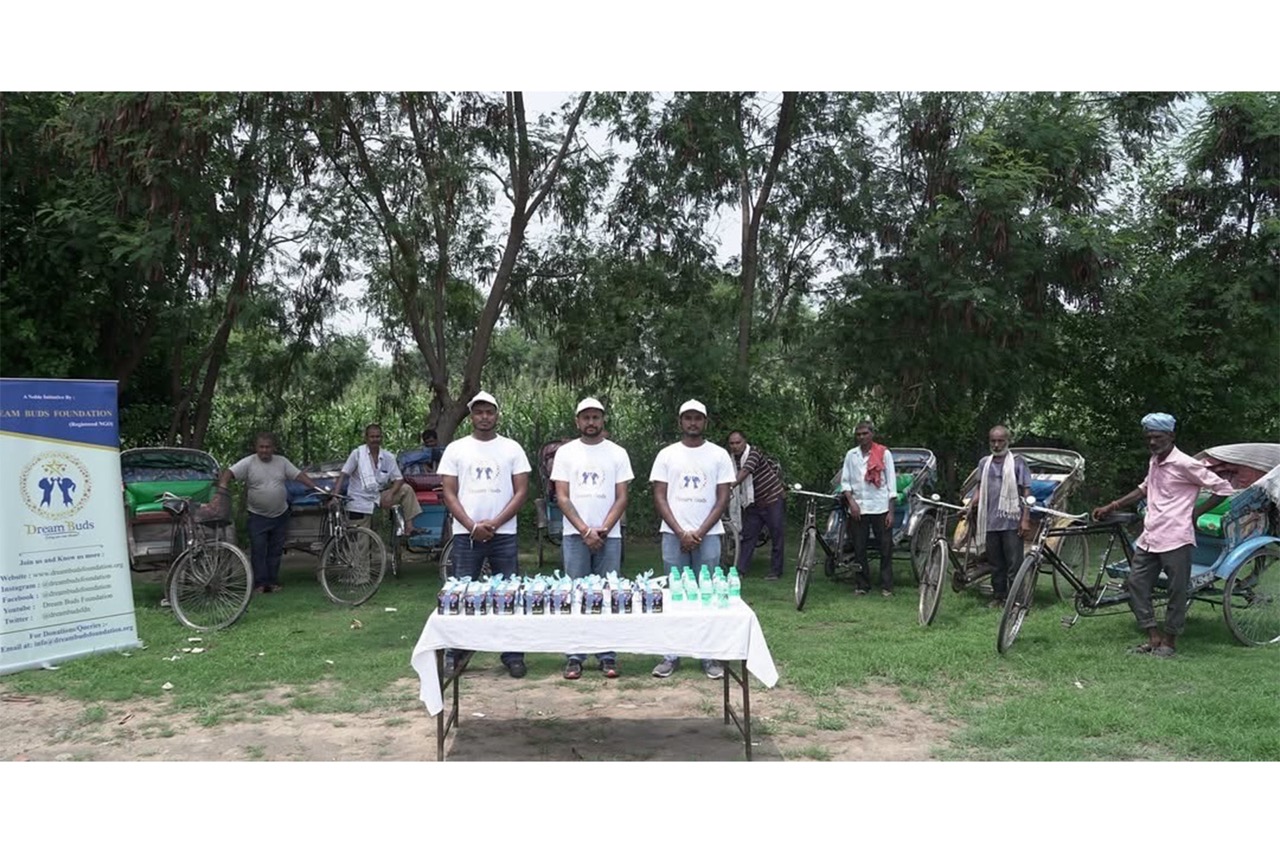 Supporting the Rickshaw Pullers during hot weather