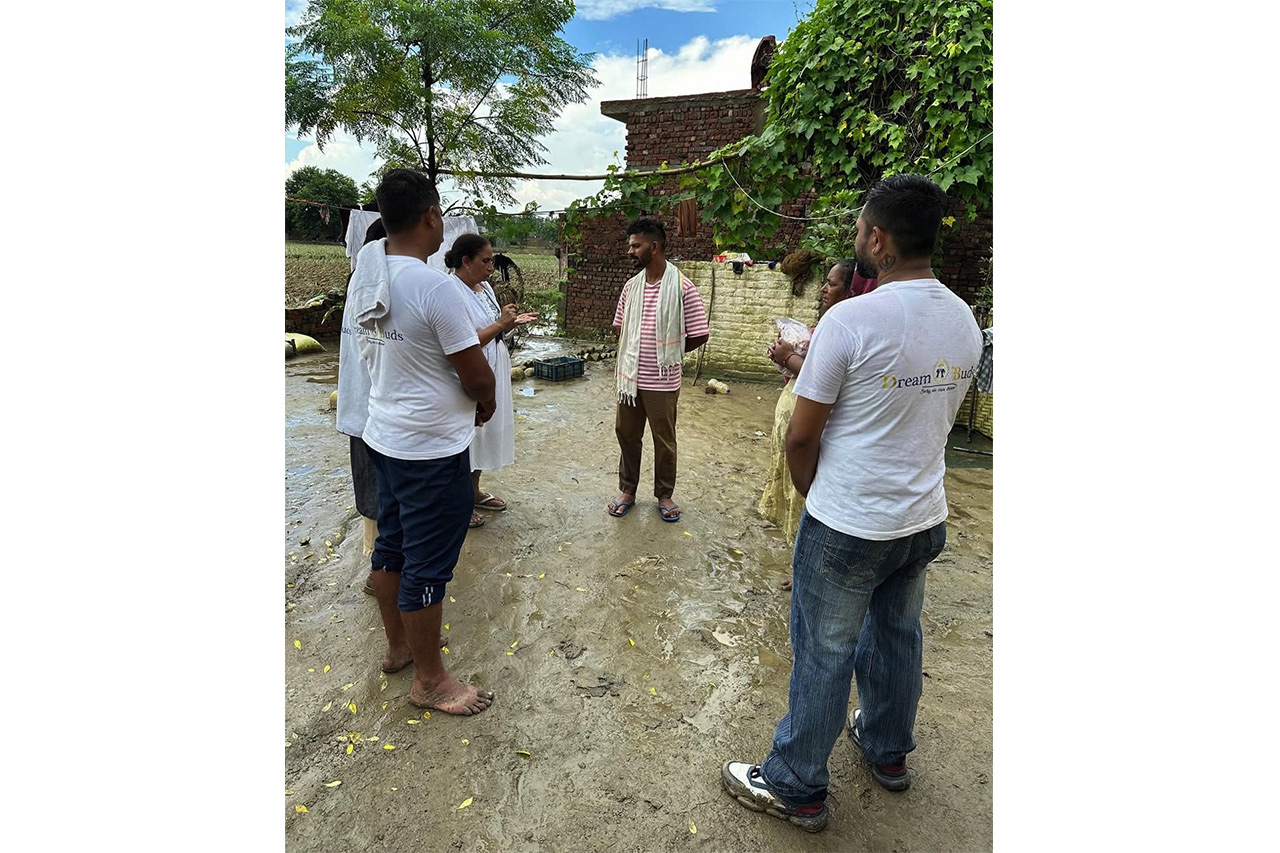 Immediate relief assistance during Punjab Floods