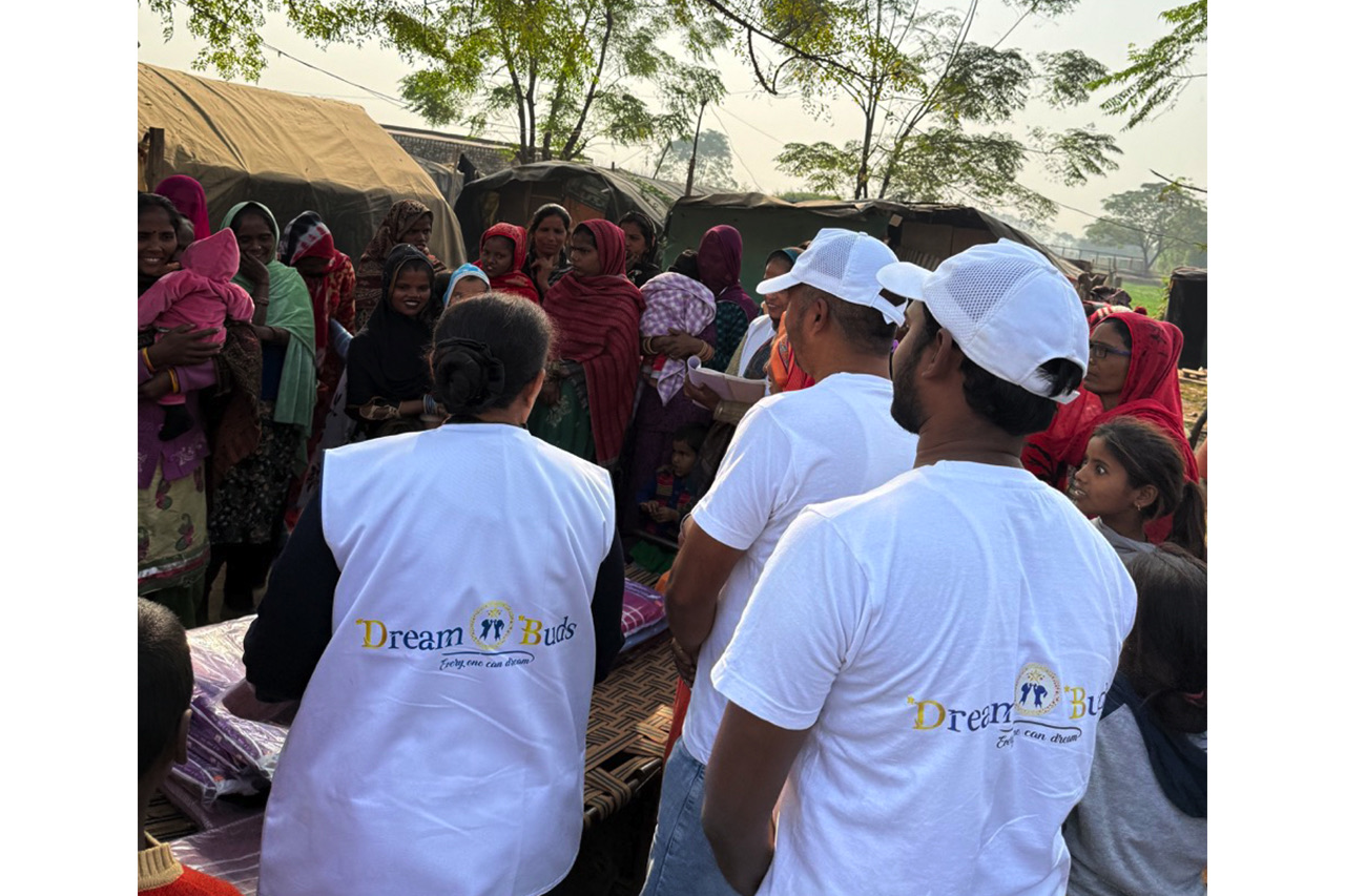 Contribution to ‘Bharat Ke Veer’/ Women Sanitation/ Help to Poor and Local Vendors