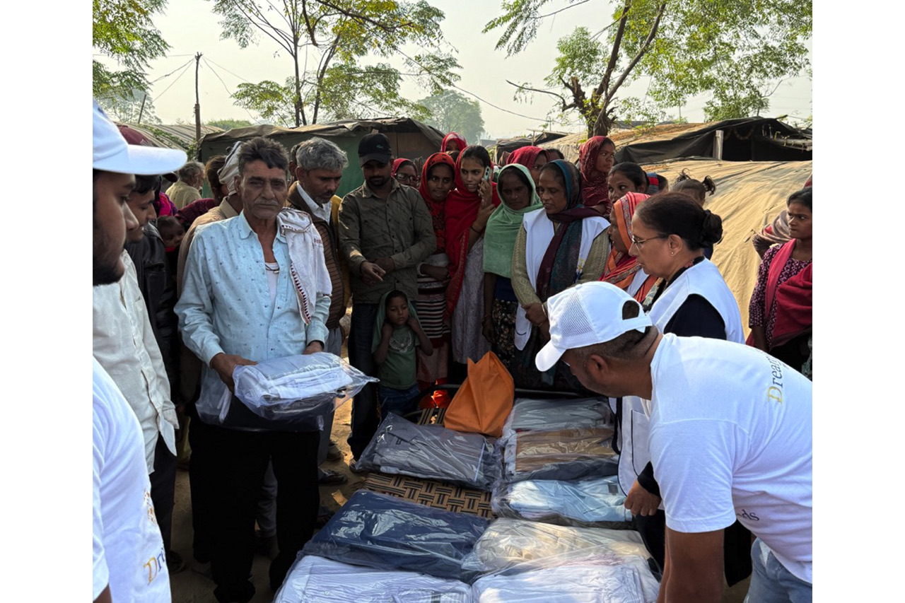 Contribution to ‘Bharat Ke Veer’/ Women Sanitation/ Help to Poor and Local Vendors