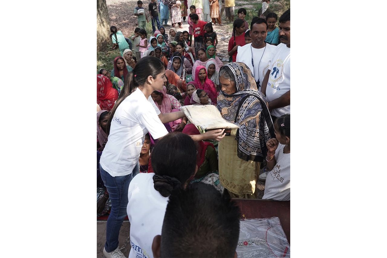 Immediate relief assistance during Punjab Floods